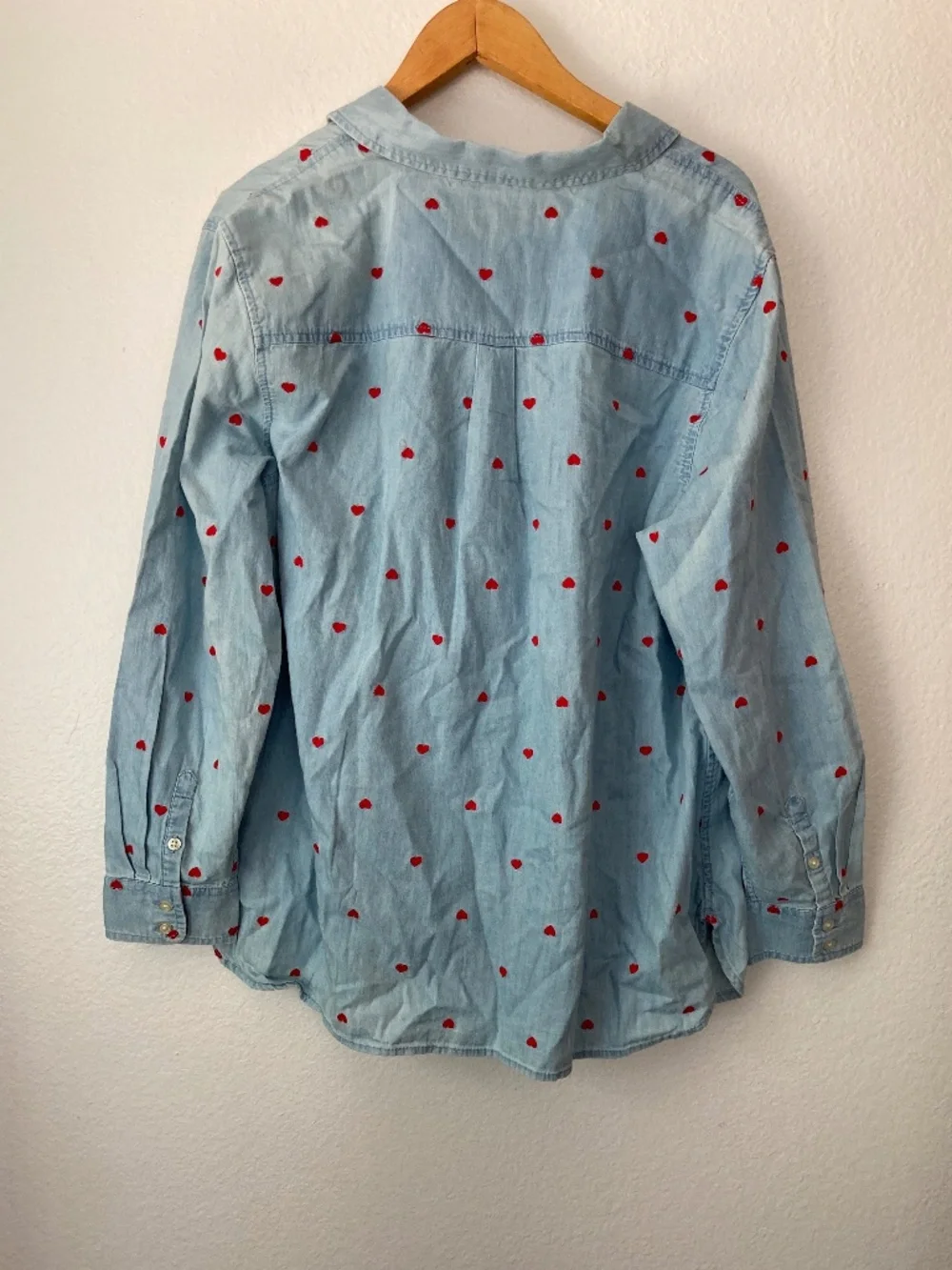 Talbots Embroidered Hearts Chambray Denim Button Front Shirt Top Blue 2X - Picture 2 of 7